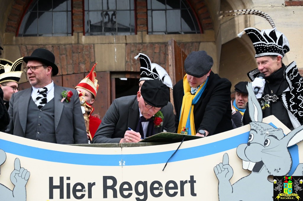 ../Images/Boerenbruiloft gemeentehuis 2023 105.jpg